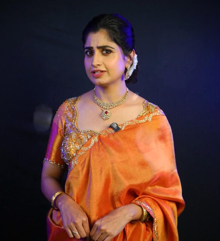 చైత్ర రాయ్ Biggboss 10 Telugu