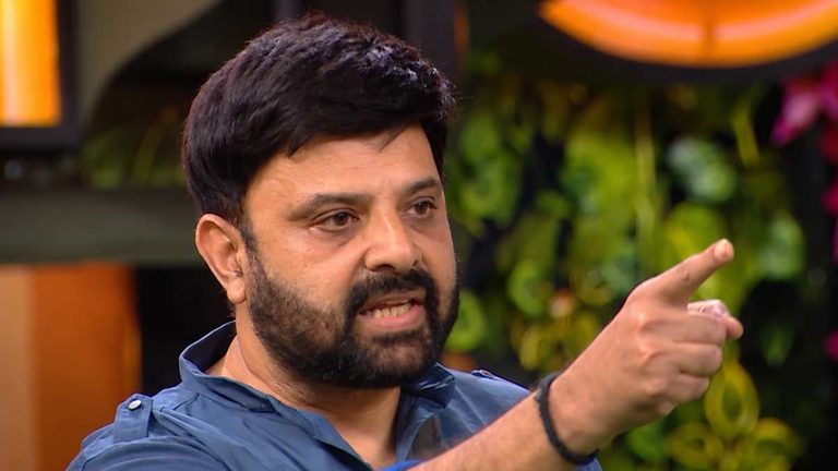 Biggboss 10 Telugu: కృష్ణ.. కృష్ణా.. బుసలు కొడుతున్నావేంటయ్యా?