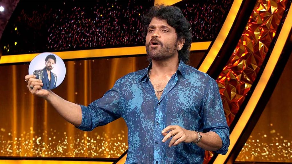 Biggboss10 Review: అందరికీ నాగ్ క్లాస్.. ఇలా వచ్చి అలా రూ.15 లక్షలతో మిథిలేష్ జంప్..