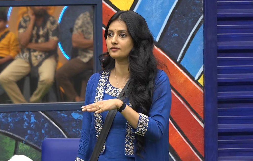 Bigg Boss 10 Telugu: నామినేషన్లలో త్రిగుణ్ వర్సెస్ రోహిత్.. దేబ్జాని, వర్షిణితోనూ వాగ్వాదాలు