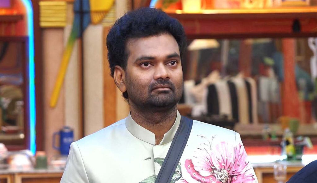 Biggboss10 Telugu: రోహిత్‌కు బ్లాక్ కార్డ్.. మోకాళ్లపై కూర్చొని వేడుకున్న రోహిత్
