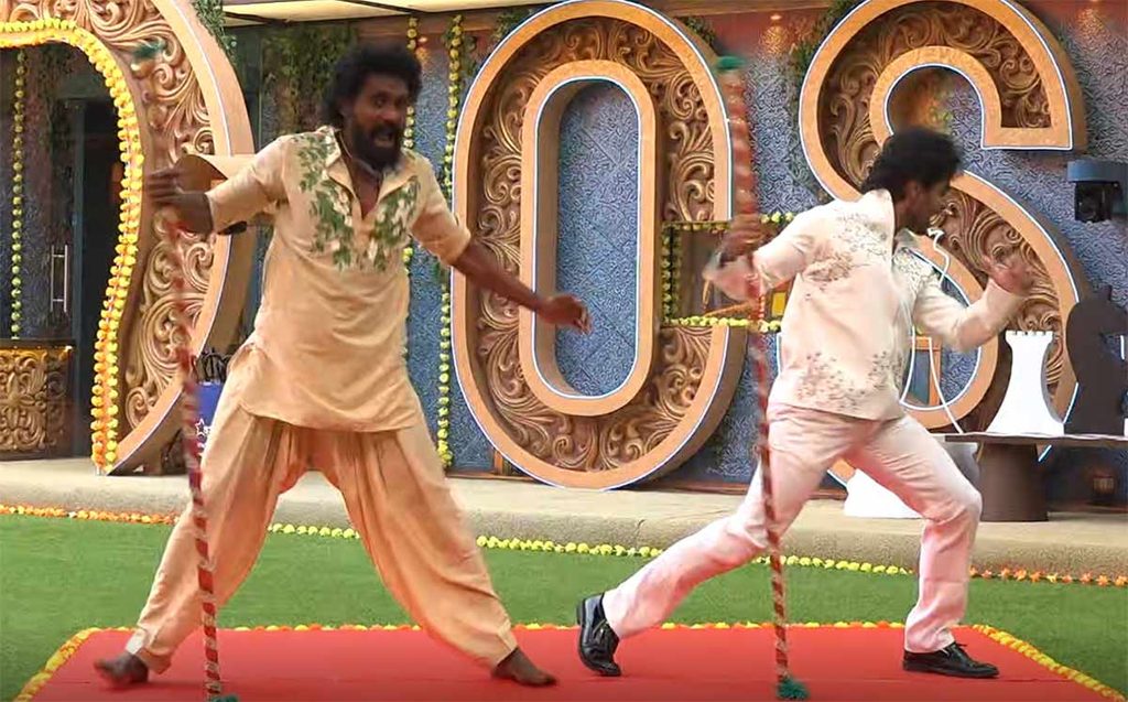 Vamsi, Rohith dance in BiggBoss 10 Telugu