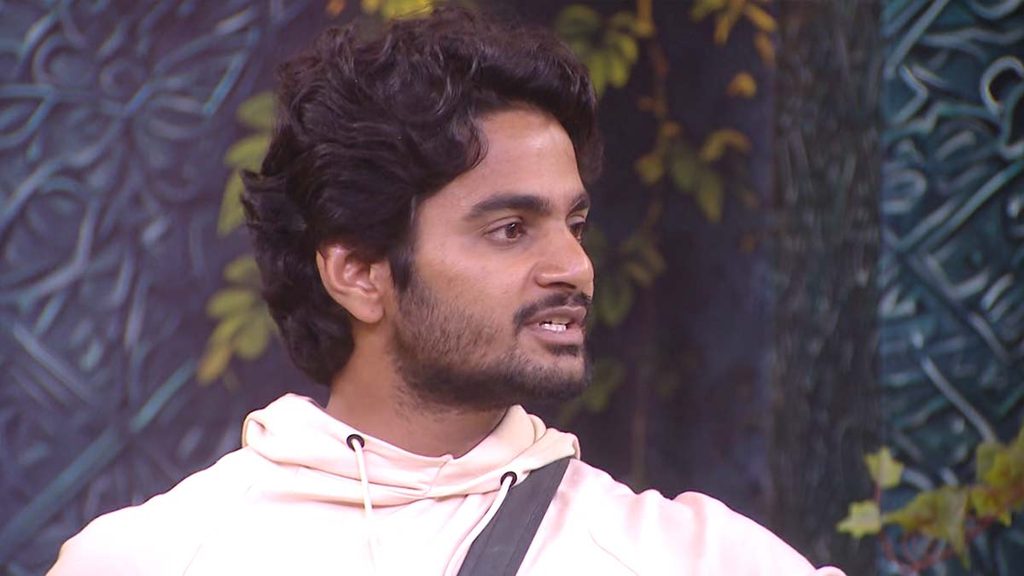 Bigg Boss10 Telugu: షాకింగ్.. బిగ్‌బాస్ నుంచి రోహిత్ ఎలిమినేట్..