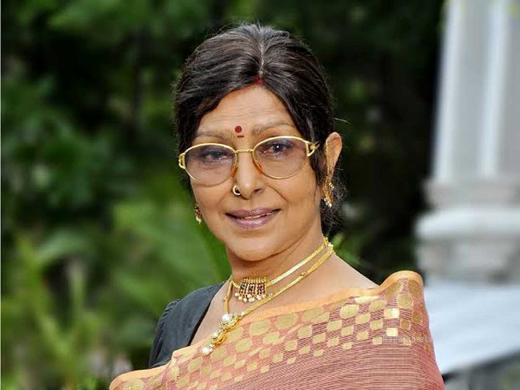 లెజెండరీ నటి శారద పరిస్థితి చూస్తున్నారా.. 81 ఏళ్ళ వయసులో కూడా..!