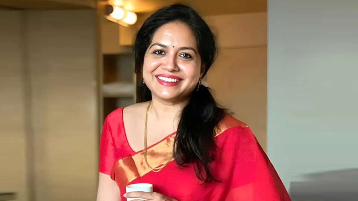 Singer Sunitha Issues Clarification After Viral ‘My Body, My Choice’ Controversy