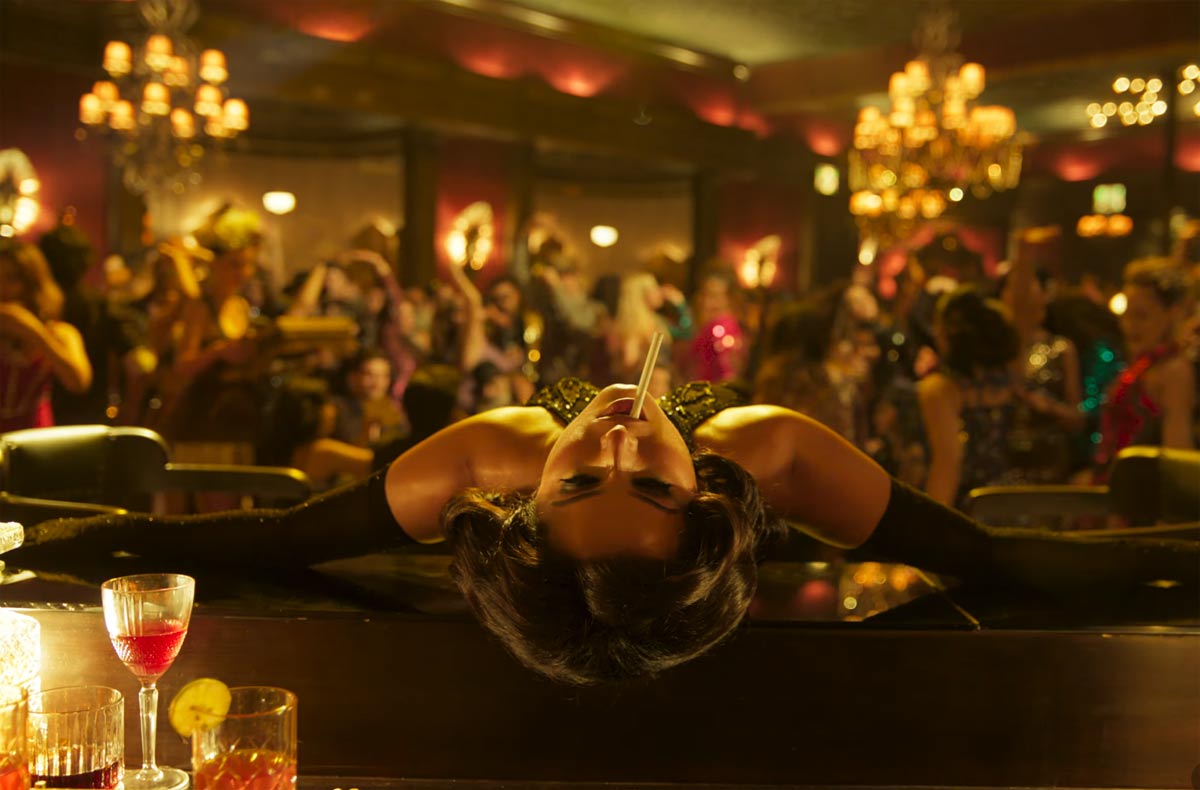 'Toxic' 'Ladies & Ladies' Video: The Women Bring Style, Mystery and Power to Yash's World
